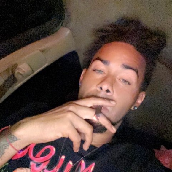 Meet your Posher, Robert - Picture 1 of 1